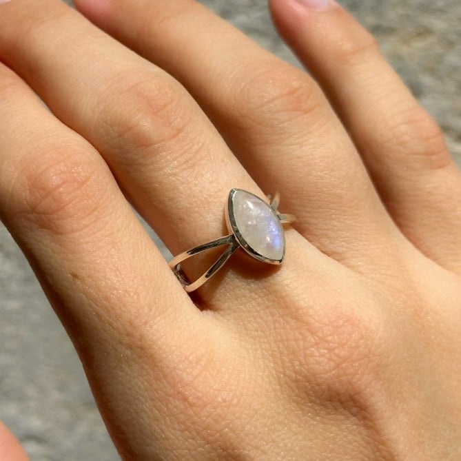 טבעת אבן חן | צבעים בהירים Sharon